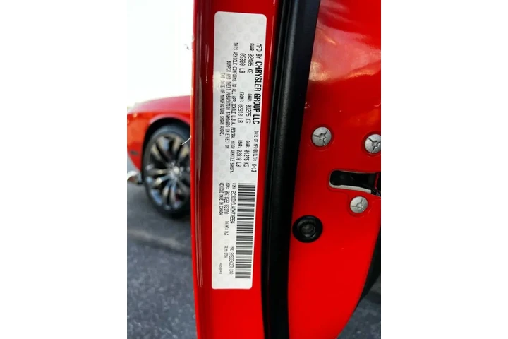 $22650 : 2013 Challenger SRT8 Core image 8