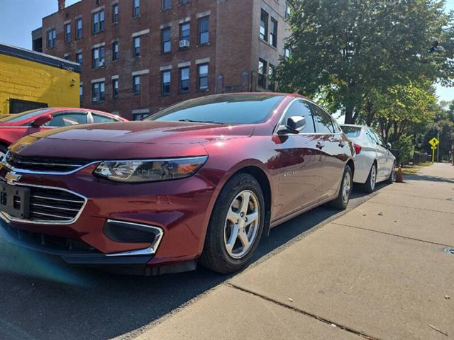 $10999 : 2016 Malibu LS image 2