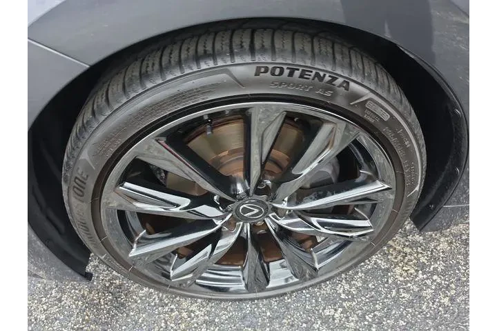 $38790 : Lexus IS 350 2023 F SPORT 4d image 7