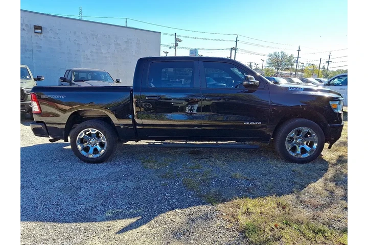 $33450 : Ram 1500 2022 4x4 Big Horn 4 image 6