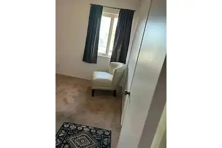 SE RENTA CUARTO  AMUEBLADO📍 image 2