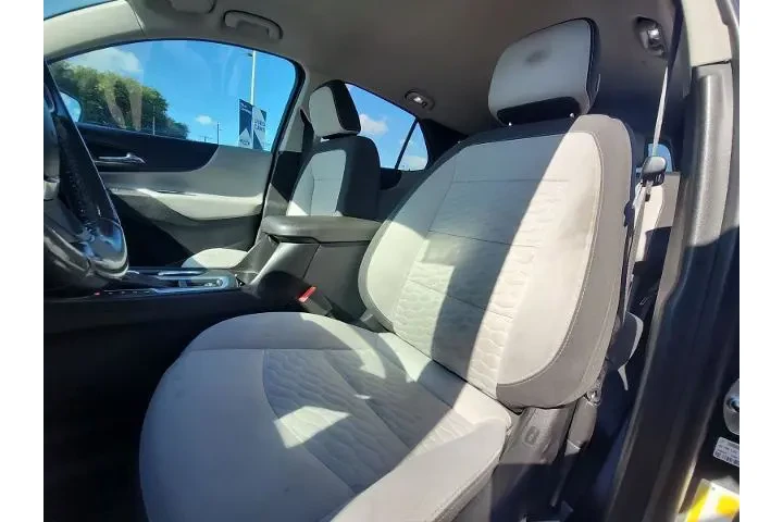 $13997 : Chevrolet Equinox 2019 4x4 L image 4