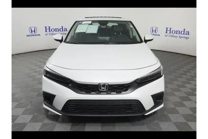 $27575 : Honda Civic 2024 EX-L 4dr Ha image 2