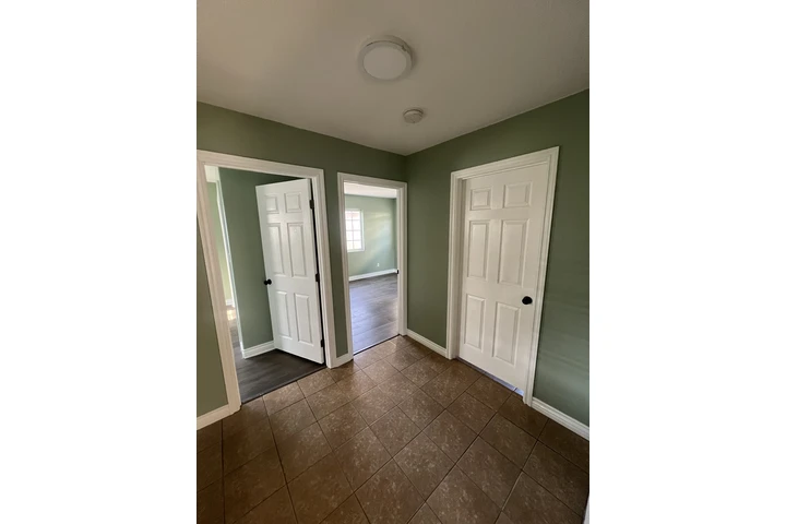 $2300 : Unidad: 2 recamaras, 1 baño image 4