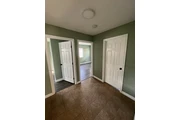 $2300 : Unidad: 2 recamaras, 1 baño thumbnail