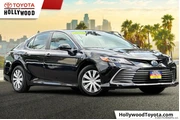 Toyota Camry Hybrid 2022 LE