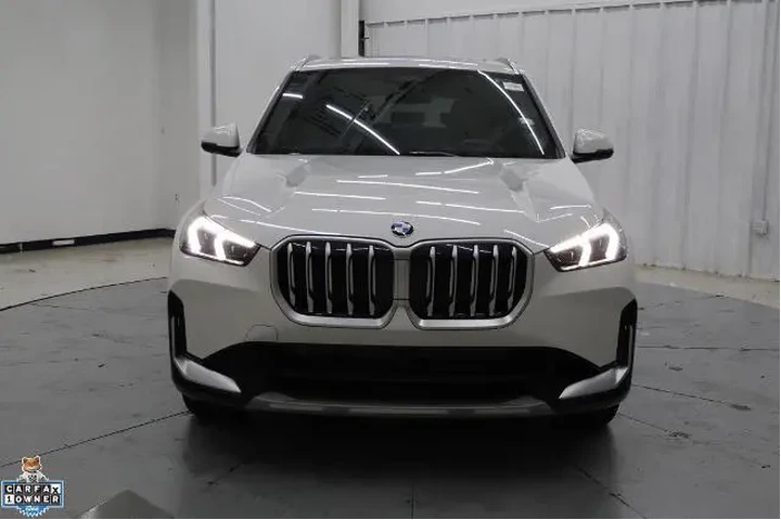 $32595 : BMW X1 2025 AWD xDrive28i 4d image 9
