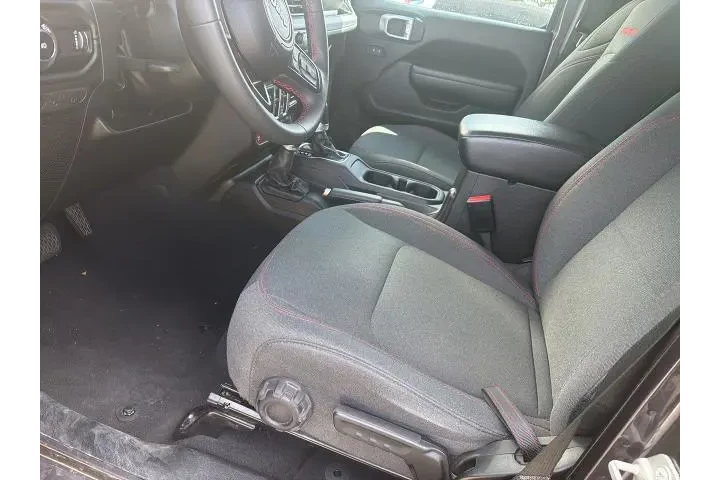 $36191 : Jeep Wrangler 2024 4x4 Rubic image 10