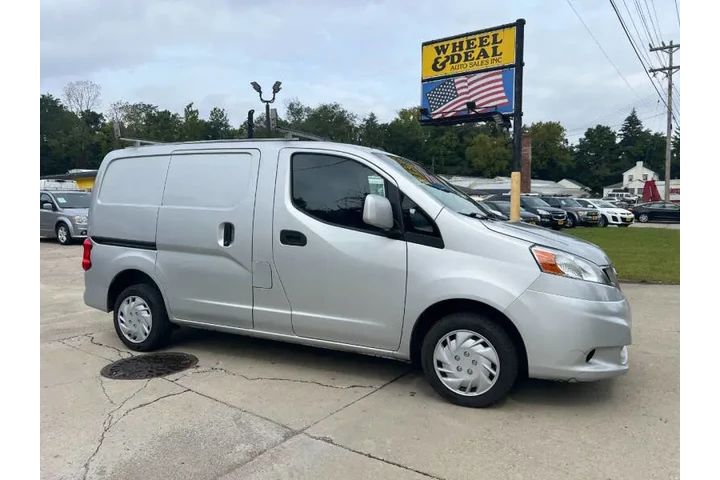 $7995 : 2018 NV200 SV image 1