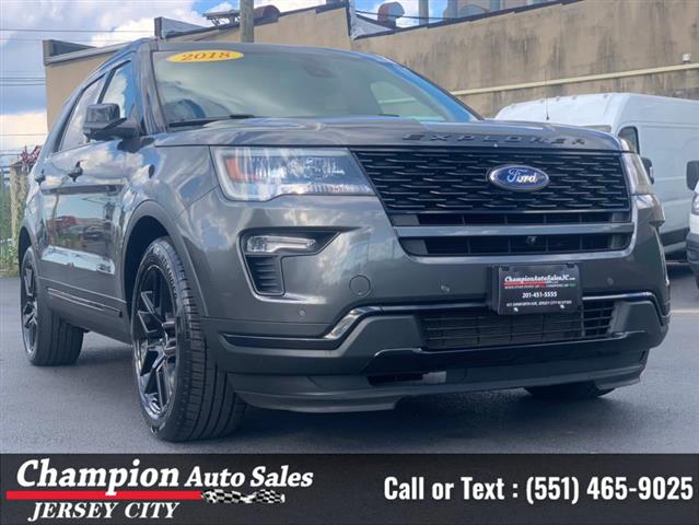 Used 2018 Explorer Sport 4WD image 10