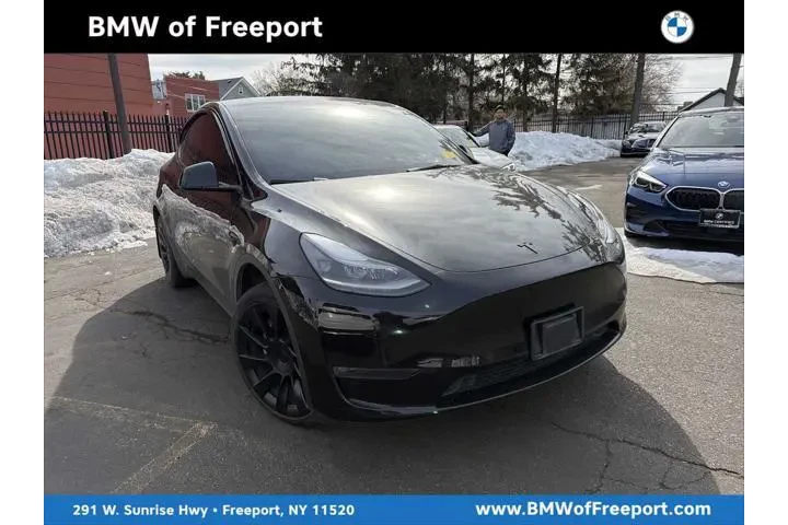 $28943 : Tesla Model Y 2023 AWD 4dr C image 1