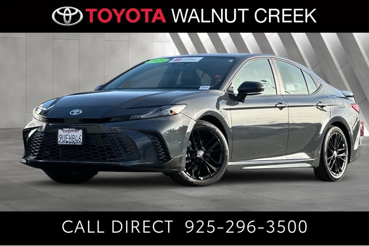 $31000 : Toyota Camry 2025 SE 4dr Sed image 1