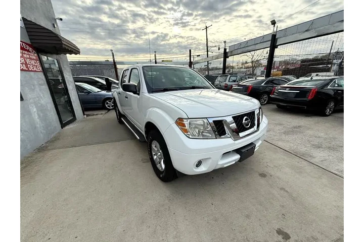 $6703 : 2012 Frontier SL Crew Cab 4WD image 10