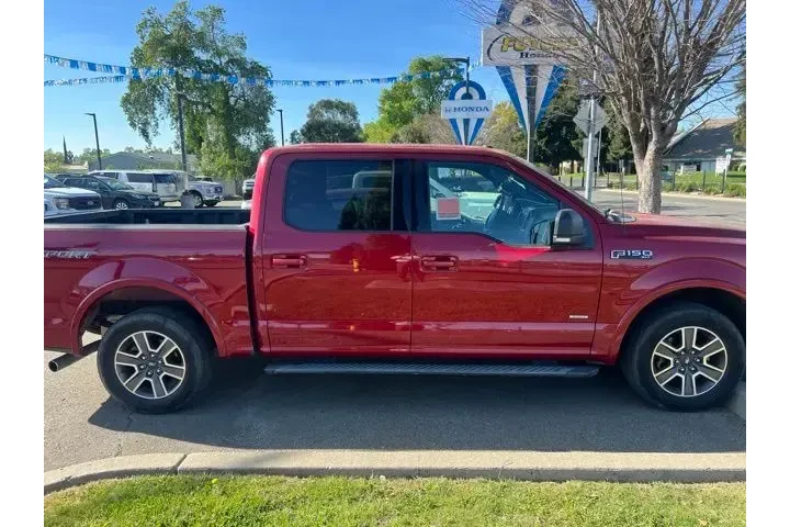 $25988 : Ford F-150 2015 4x2 XLT 4dr image 8