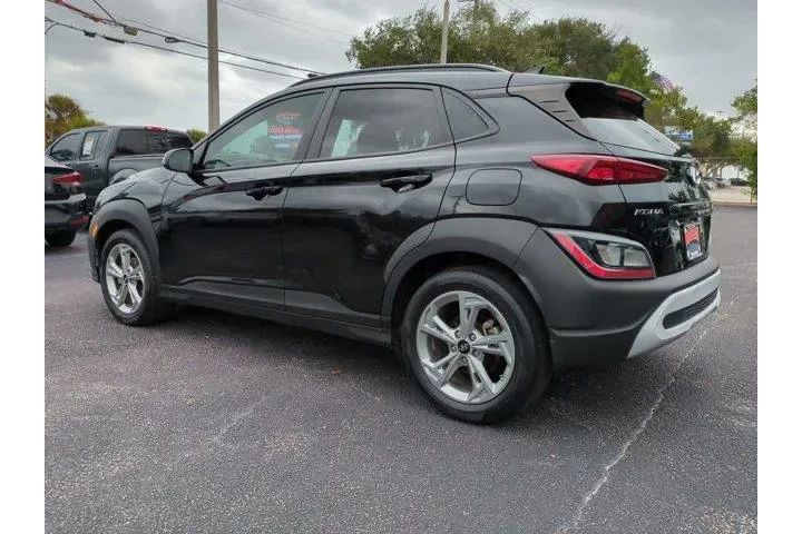 $16988 : Hyundai KONA 2022 SEL 4dr Cr image 6