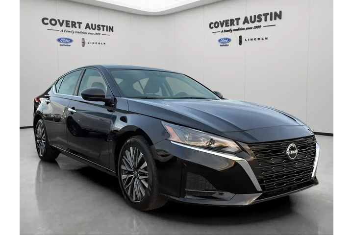 $20556 : Nissan Altima 2025 2.5 SV 4d image 7