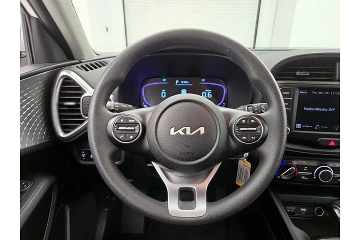 $20998 : Kia Soul 2025 LX 4dr Crossov image 10