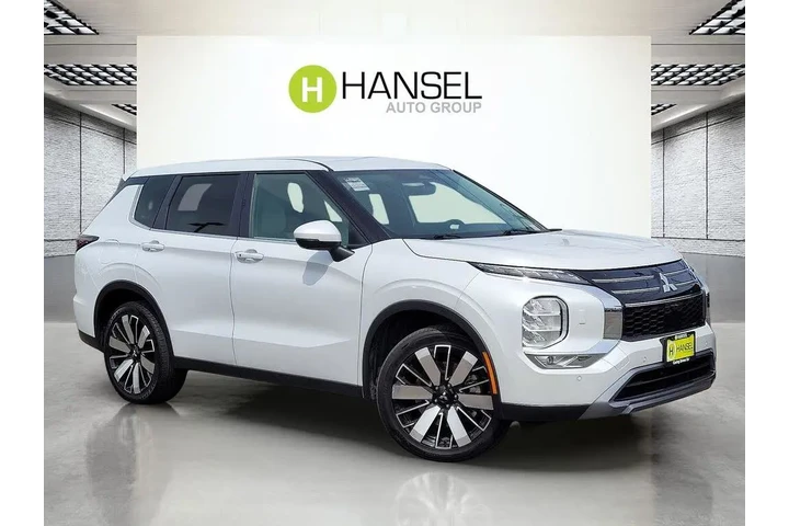 $26888 : Mitsubishi Outlander 2025 AW image 1