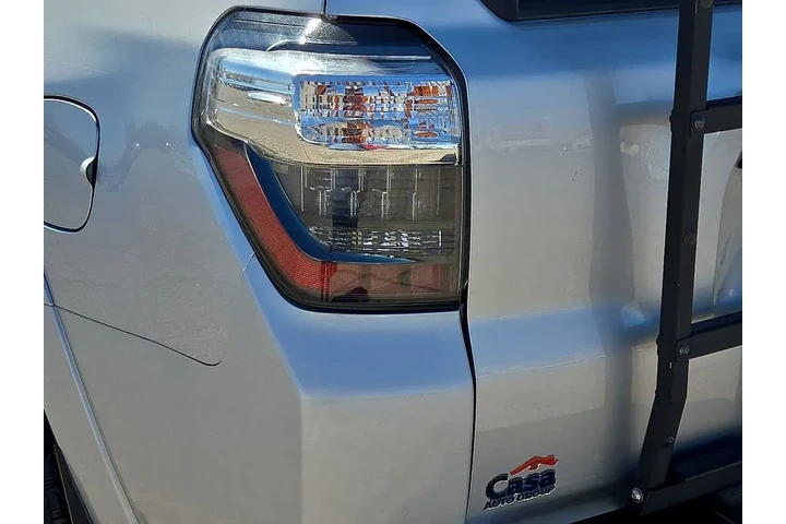 $35595 : Toyota 4Runner 2022 4x4 TRD image 9