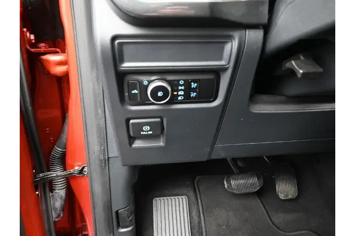 $30994 : Ford F-150 2023 4x2 XL 4dr S image 8