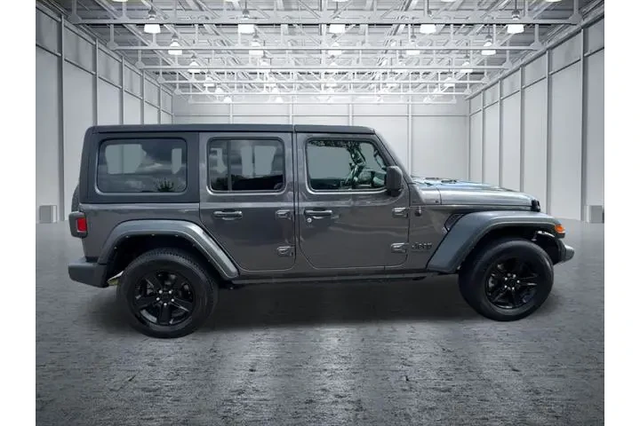 $25850 : Jeep Wrangler Unlimited 2021 image 8