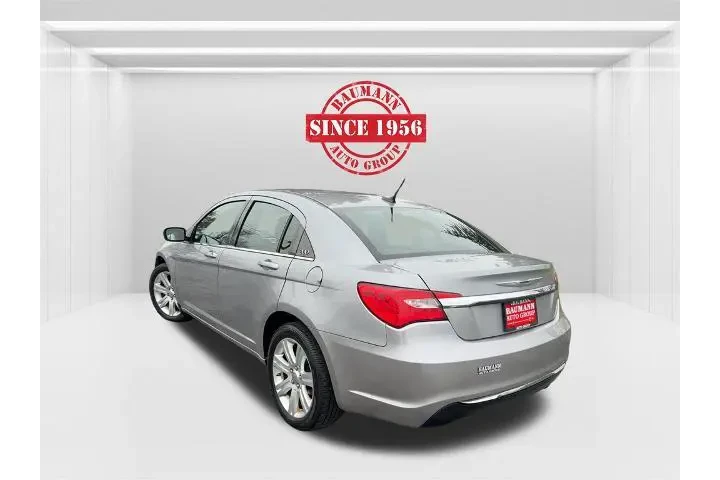 $3800 : Chrysler 200 2013 LX 4dr Sed image 8