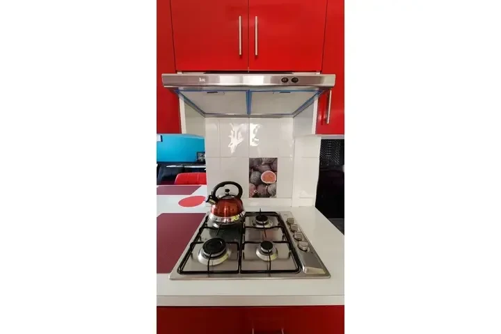 $1400 : AMUEBLADO/EQUIPADO/Zona Dorada image 3