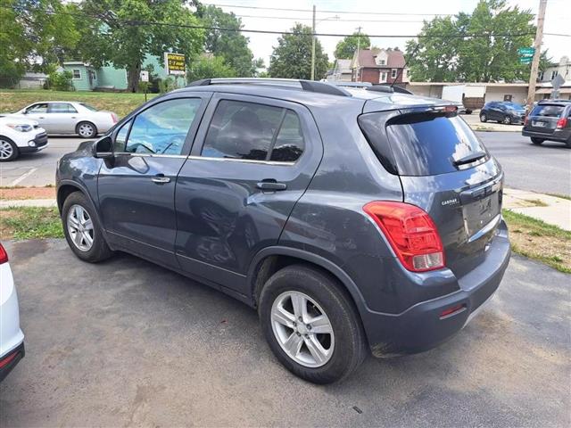 $9975 : 2016 CHEVROLET TRAX image 2