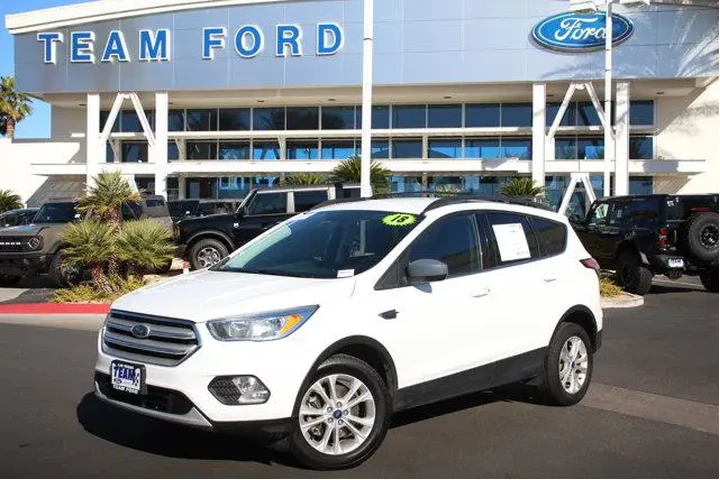 $10300 : Ford Escape 2018 AWD SE 4dr image 2