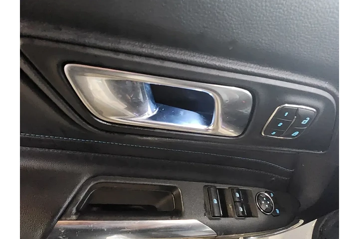 $19535 : Ford Mustang 2019 EcoBoost 2 image 9