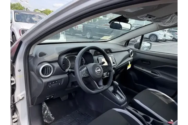 $17995 : Nissan Versa 2025 S 4dr Seda image 9