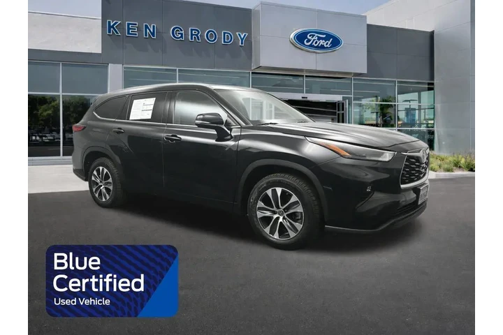 $31588 : Toyota Highlander 2022 XLE 4 image 1