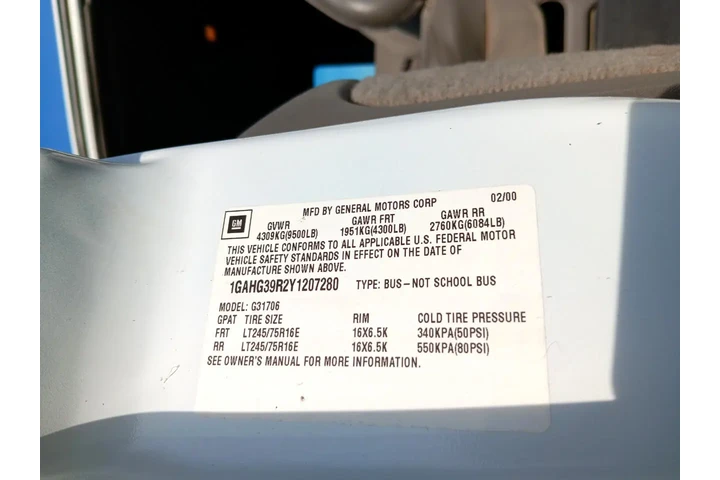 $3000 : 2000 Express G3500 image 3