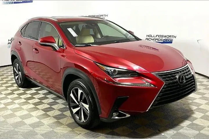 $25411 : Lexus NX 300 2021 AWD 4dr Cr image 3