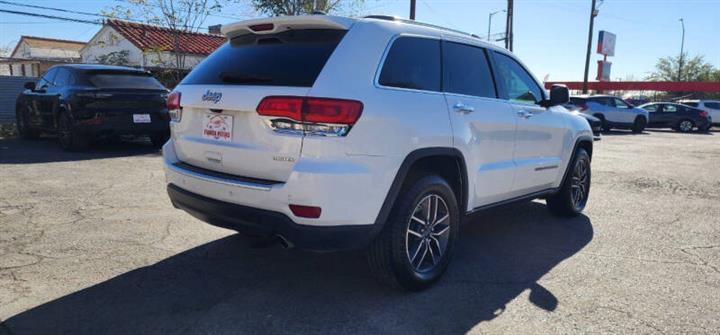 $18995 : 2019 Grand Cherokee Limited image 4