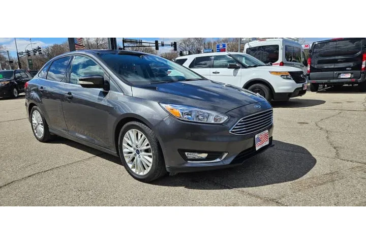 $7990 : 2018 Focus Titanium image 4