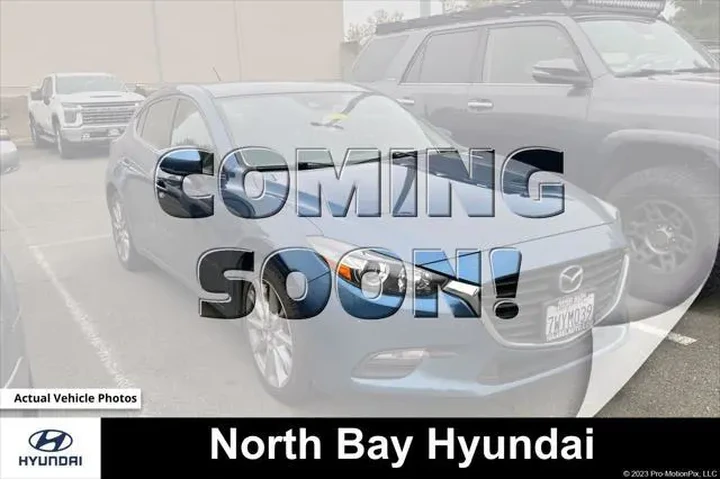 $17990 : Mazda Mazda3 2017 Touring 4d image 1