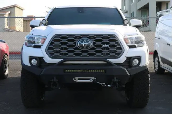 $39972 : Toyota Tacoma 2022 4x4 SR V6 image 3