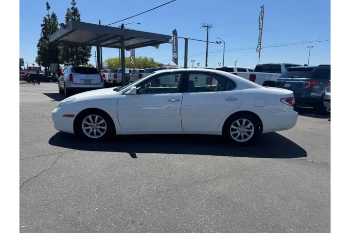 $5498 : 2004 ES 330 image 10