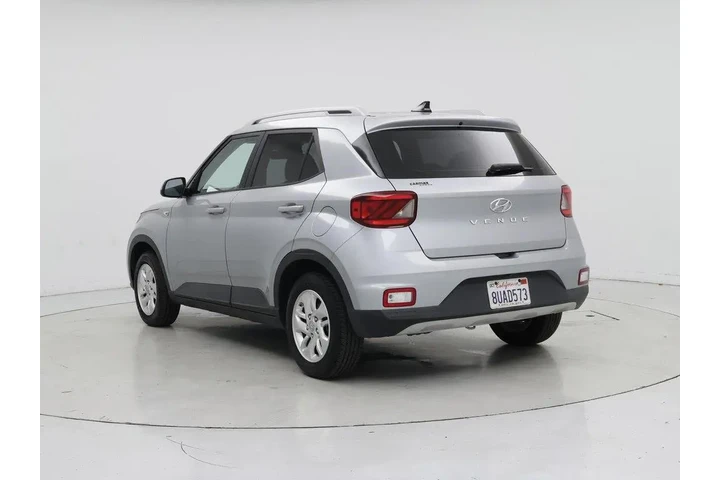 $15998 : Hyundai VENUE 2020 SEL 4dr C image 2