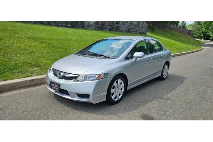 $7995 : 2011 Civic LX image 5