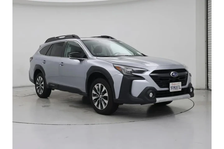 $29998 : Subaru Outback 2023 AWD Limi image 1