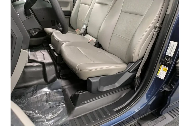 $24900 : Ford F-150 2020 4x4 XL 4dr S image 9