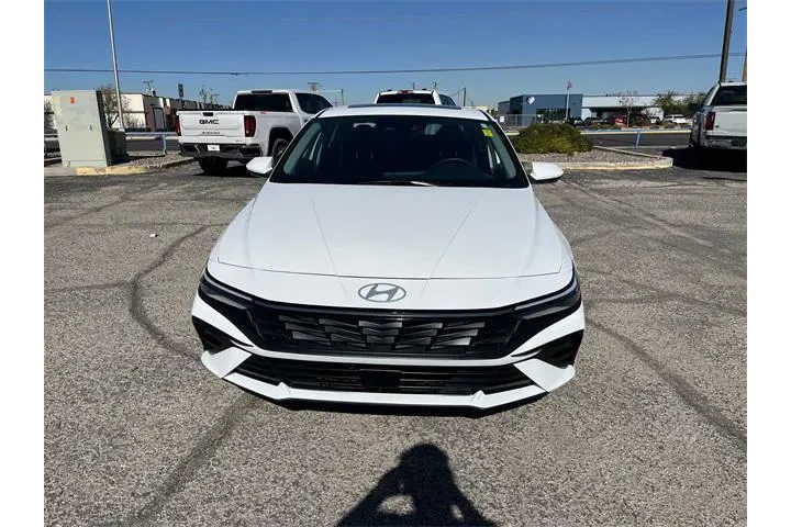$27520 : Hyundai ELANTRA 2025 SEL Con image 2