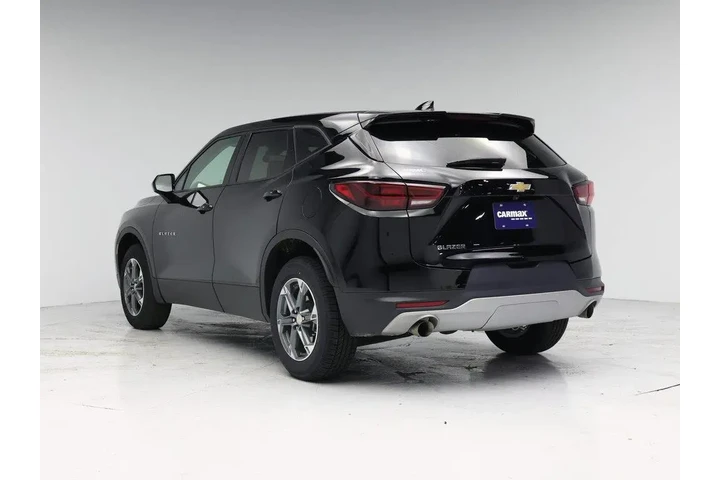 $24998 : Chevrolet Blazer 2025 LT 4dr image 2