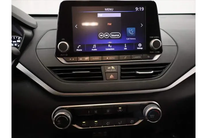 $17511 : Nissan Altima 2022 2.5 SV 4d image 10