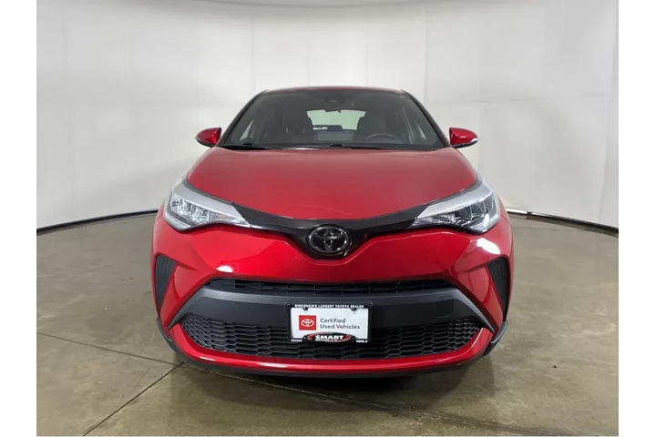 $22696 : Gold Certified2022 C-HR XLE image 8