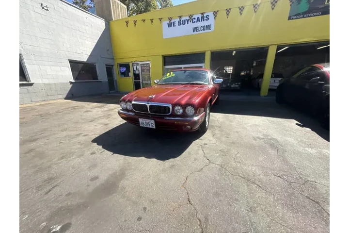 $3750 : 2001 XJ-Series XJ8L image 6