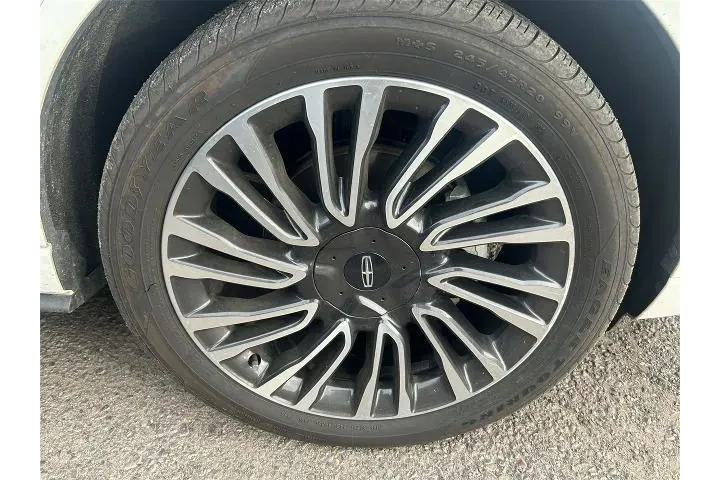 $33995 : Lincoln Corsair 2022 AWD Res image 6