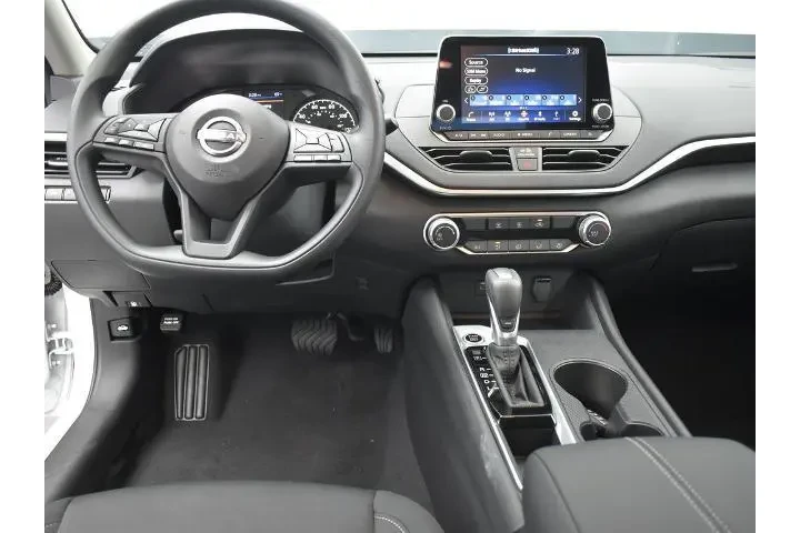 $22991 : Nissan Altima 2025 2.5 S 4dr image 8